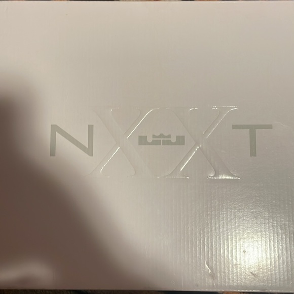 Lebron 20 NXXT Gen | “Da Vinci” Colorway | Size 14 - Picture 3 of 3